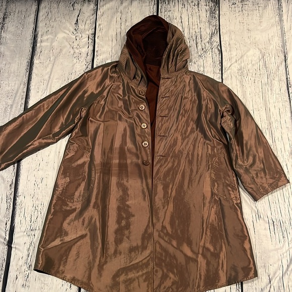 Women’s Reversible Brown Tan Rain Coat Jacket - Picture 6 of 10